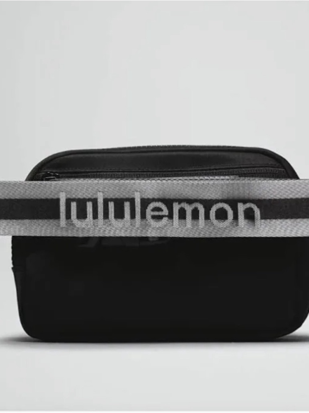 lululemon Black Belt Bag with Gray Strap 1000% authentic women / men’s